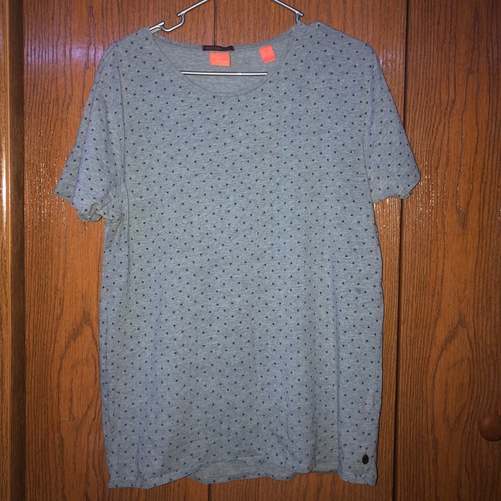 Scotch and soda t shirt slightly worn.